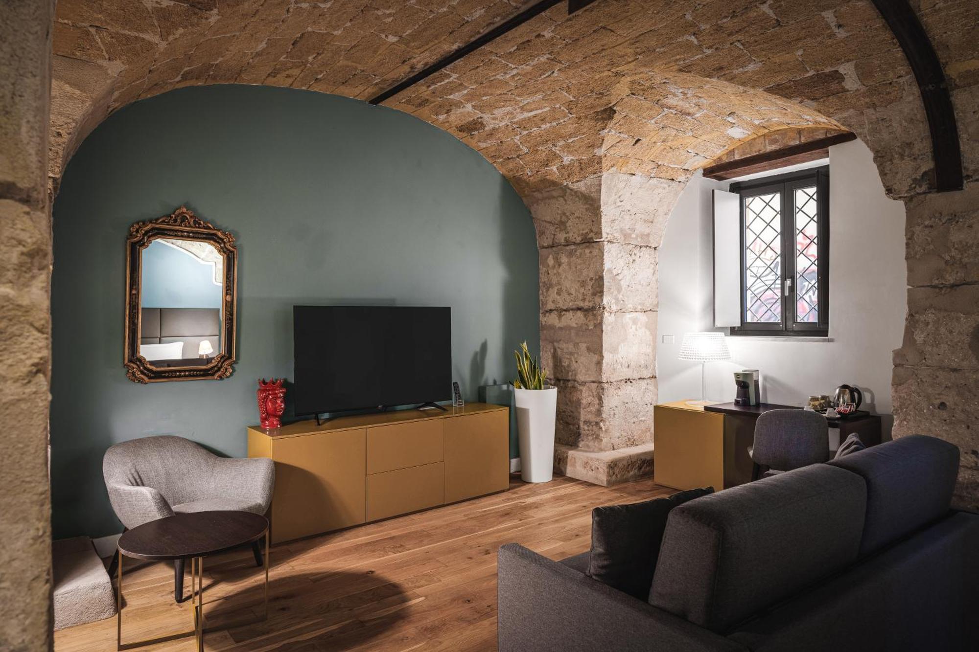 Luxury Quadruple Room
