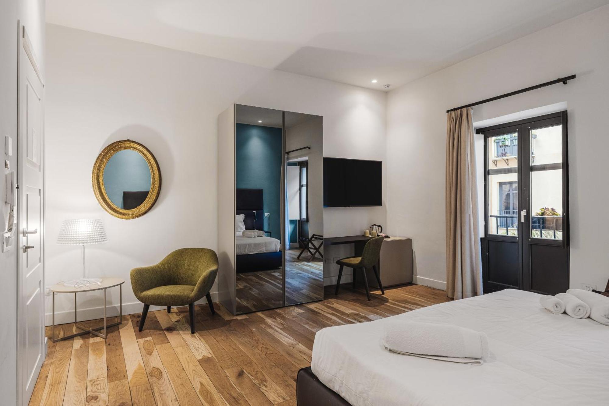 King Room